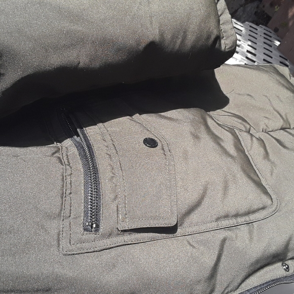 french connection parka faux fur trimmed hood, xl - Picture 3 of 6